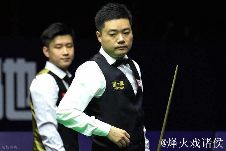 赵心童三破百6-1完胜丁俊晖，强势挺进上海大师赛四强